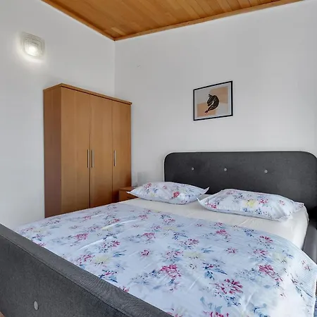 Apartments Paunovic Makarska Exterior photo