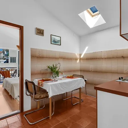 Apartments Paunovic Makarska Exterior photo