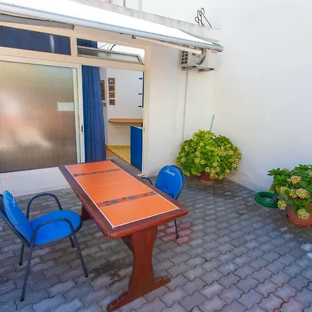 Apartments Paunovic Makarska Exterior photo