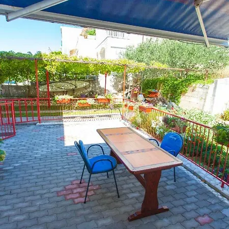 Apartments Paunovic Makarska Exterior photo