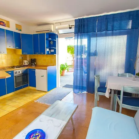 Apartments Paunovic Makarska Exterior photo