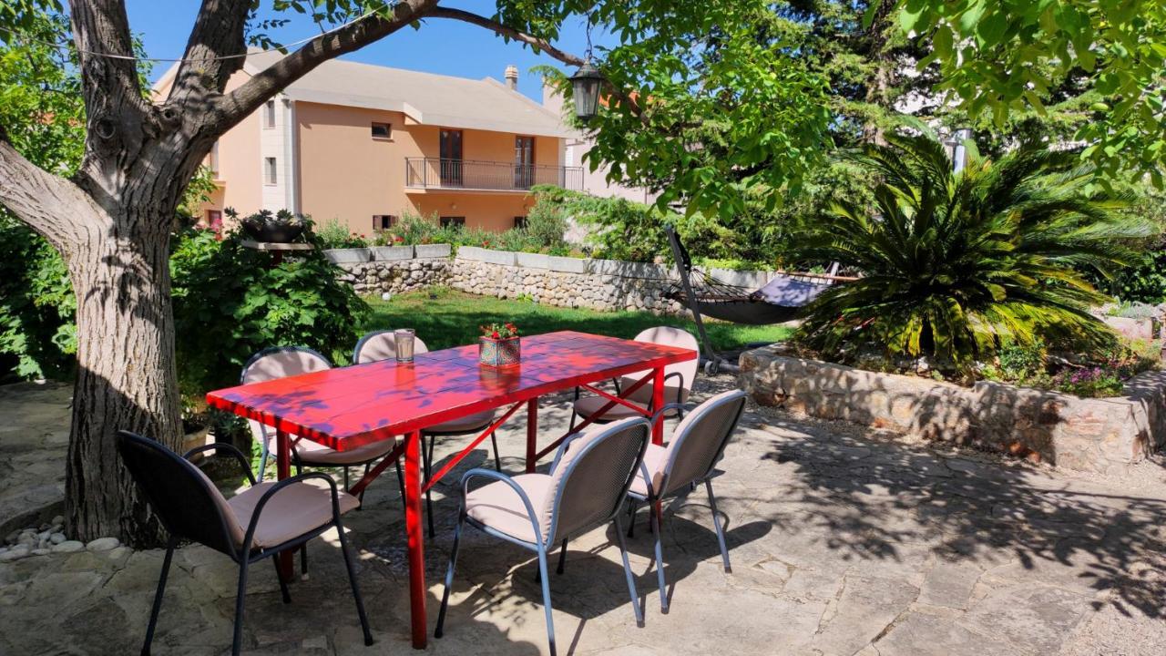 Apartment Paunovic Makarska
