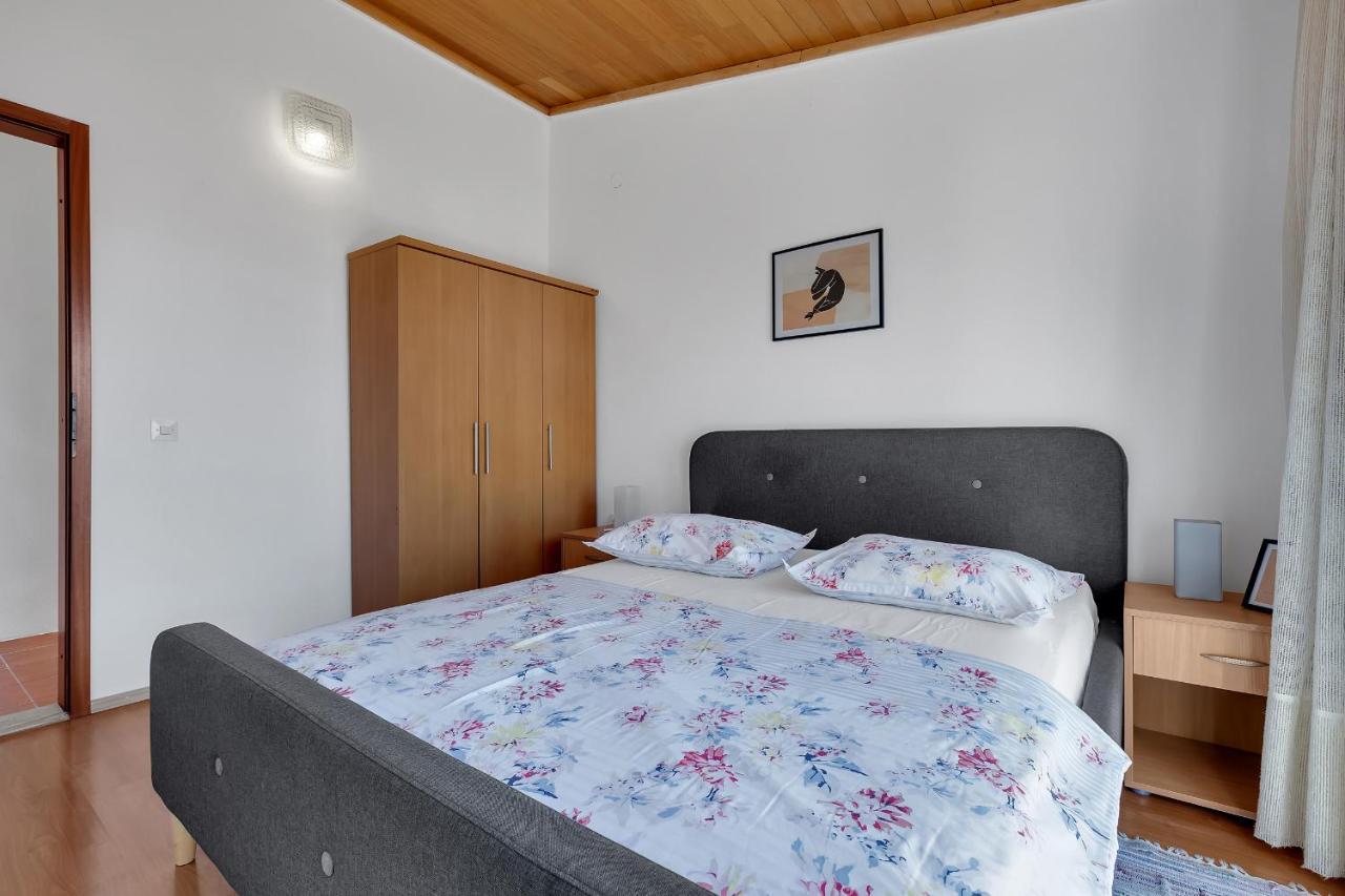 Apartment Paunovic Makarska