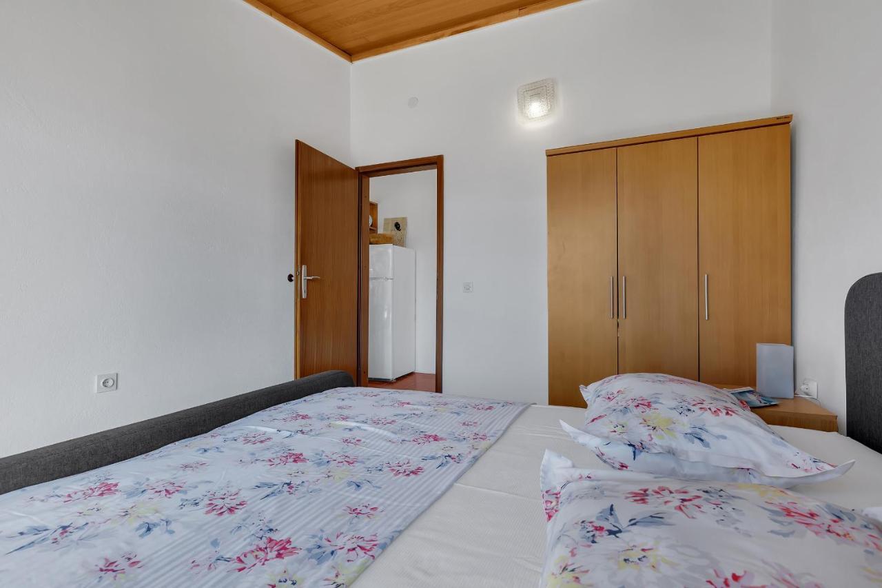 Paunovic Apartment
