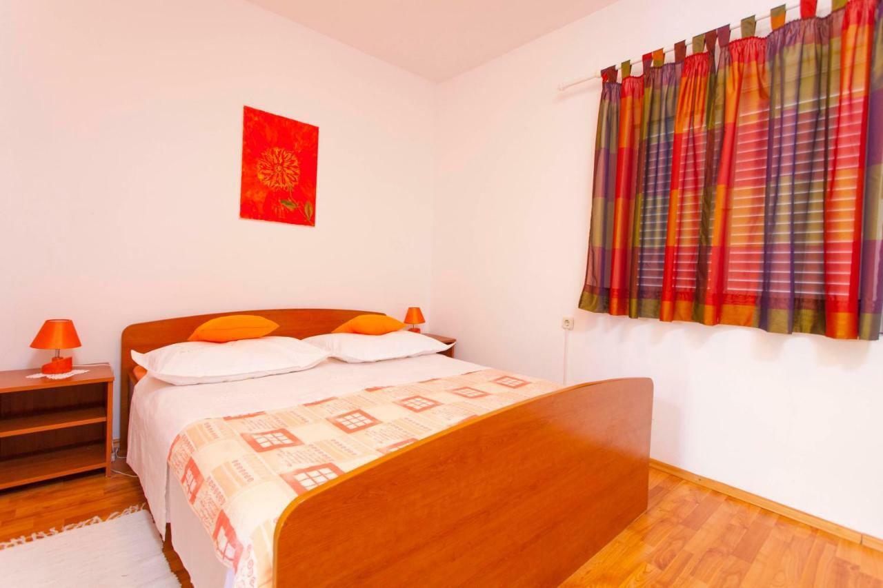 Apartment Paunovic Makarska