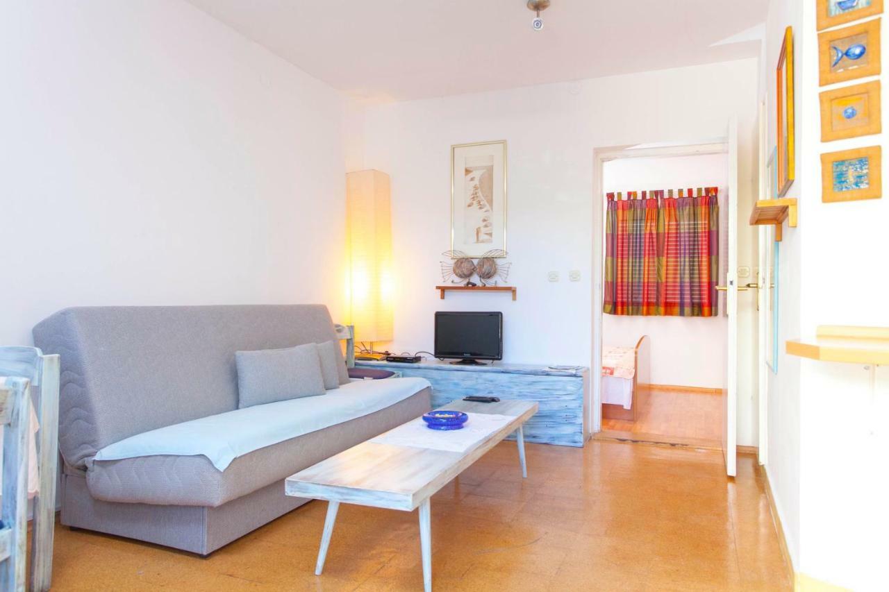 Paunovic Apartment